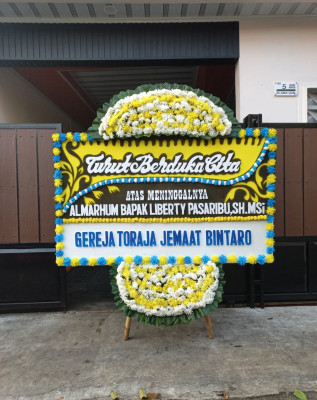 Papan Bunga Duka di Janapria
